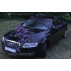 Decoration voiture de mariés roses violette