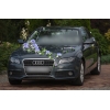 Audi violet-bleu decoration pour voiture de mariage