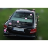 Decoration voiture de mariés rosé roses et le coeur