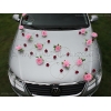 Décoration voiture balai roses roses