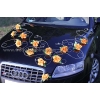 Décoration voiture mariage roses oranges