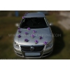 Les roses violette pour voiture mariage