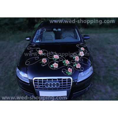 Décoration voiture mariage Salmon roses