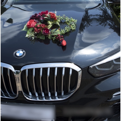 Cœur floral Bordeaux pour décoration de voiture mariage