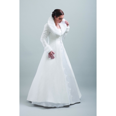Manteau taffetas avec collier de fourrure