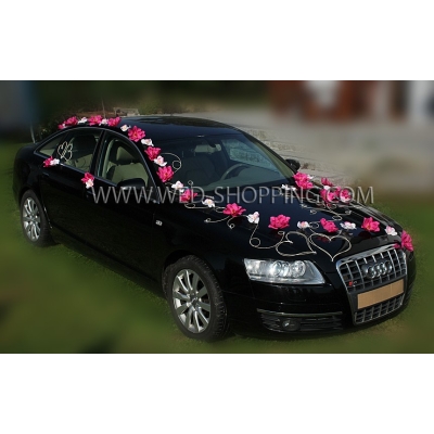 Décoration florale voiture mariage