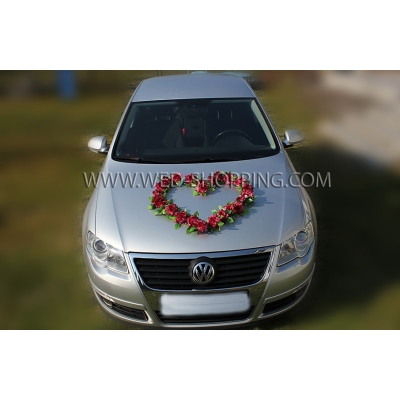 Les roses vin rouge pour decoration de voiture de mariage