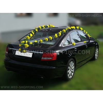 Decoration voiture Mariage guirlande de roses jaunes