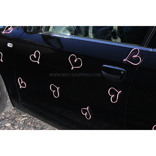 Coeurs roses pour voiture balai de mariage
