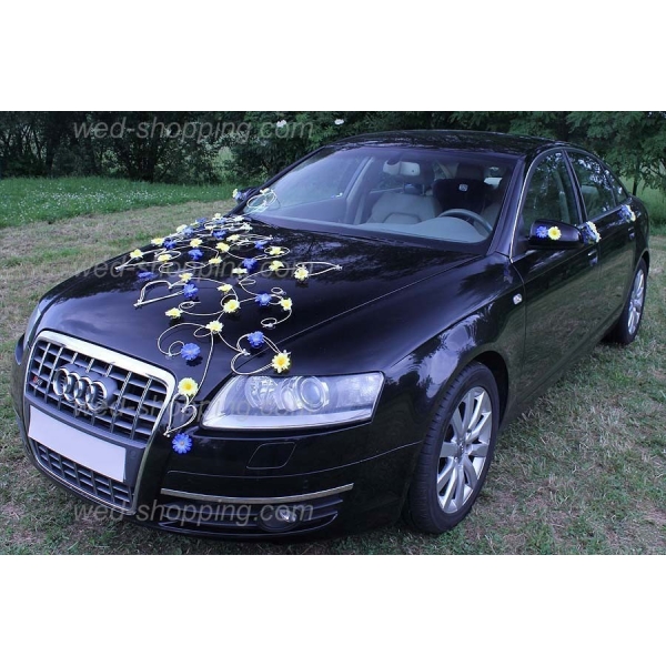 Décoration voiture mariage marguerites jaune-bleu