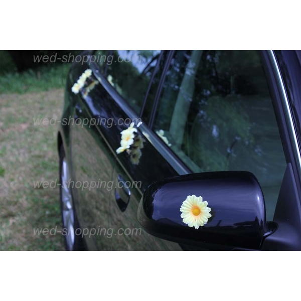 Décoration voiture marguerites jaunes