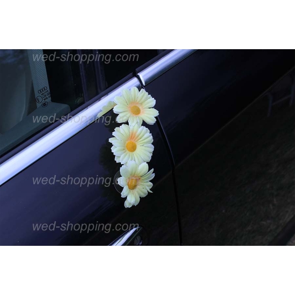 Décoration voiture marguerites jaunes