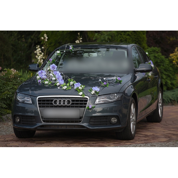 Audi violet-bleu decoration pour voiture de mariage