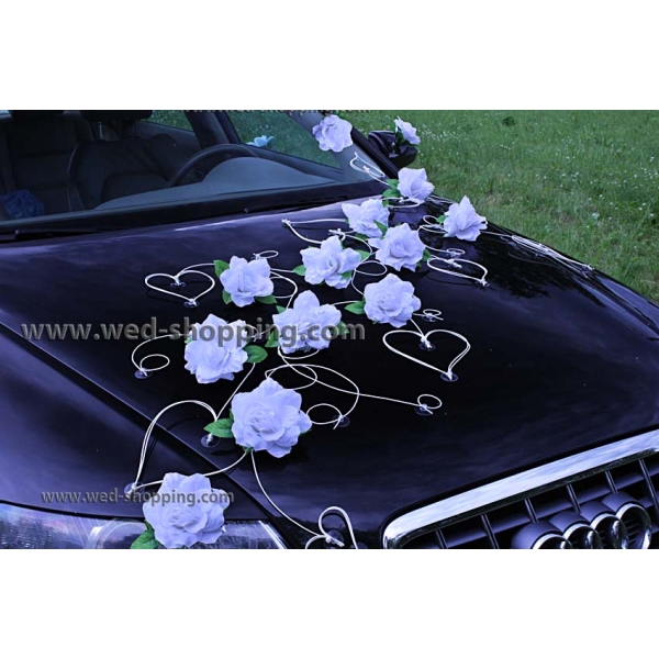 Decoration voiture de mariés roses ivoire et le coeur