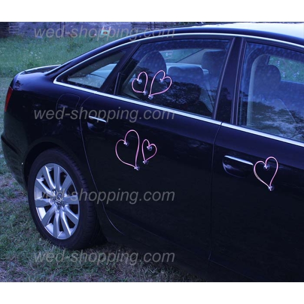 Coeurs roses pour voiture balai de mariage