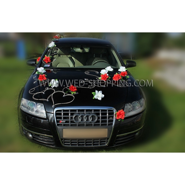 Cette décoration de voiture de mariage est unique en son genre et ne se trouve que dans notre boutique