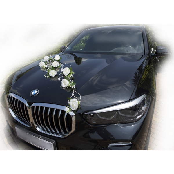 Décoration voiture mariage simple