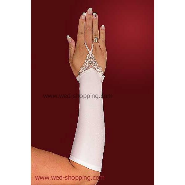 Gants de mariée avec motif ornemental