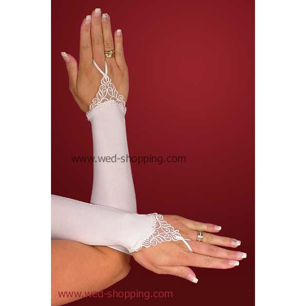 Gants de mariée avec motif ornemental