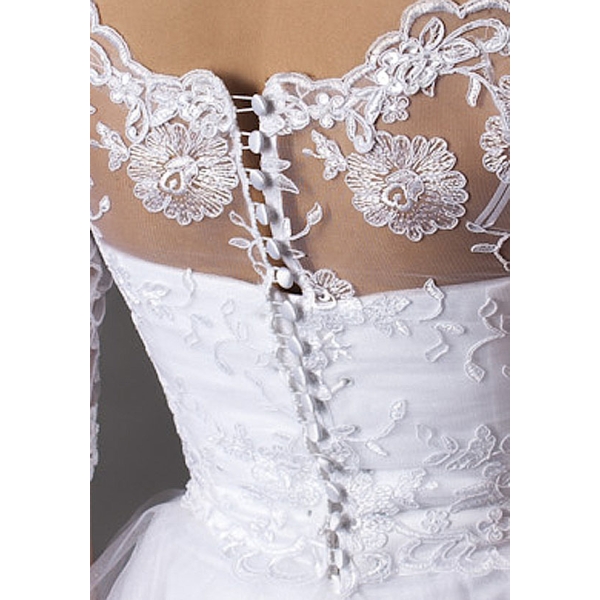 Boutons au dos - bolero de mariee