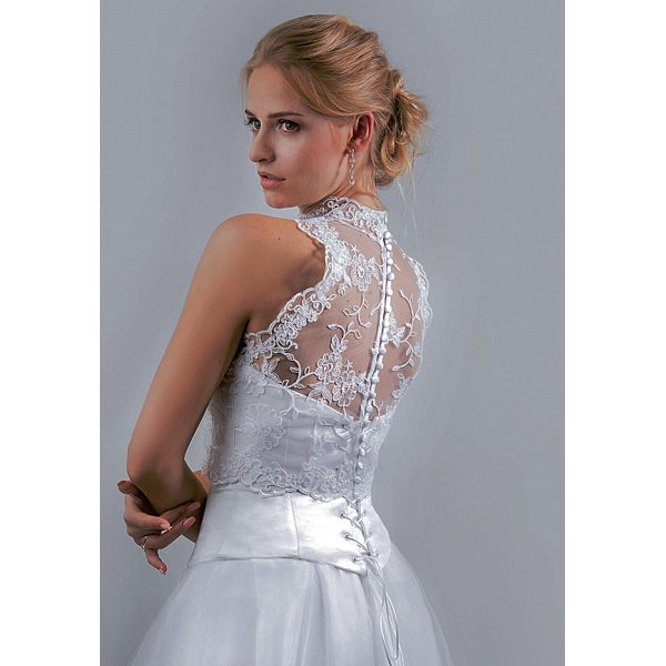 Col haut Bolero Dentelle veste de mariage sans manches broderie de dentelle boutons fixation