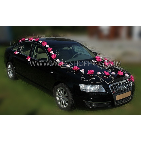 Décoration florale voiture mariage