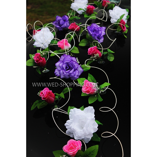 Decoration voiture mariage roses