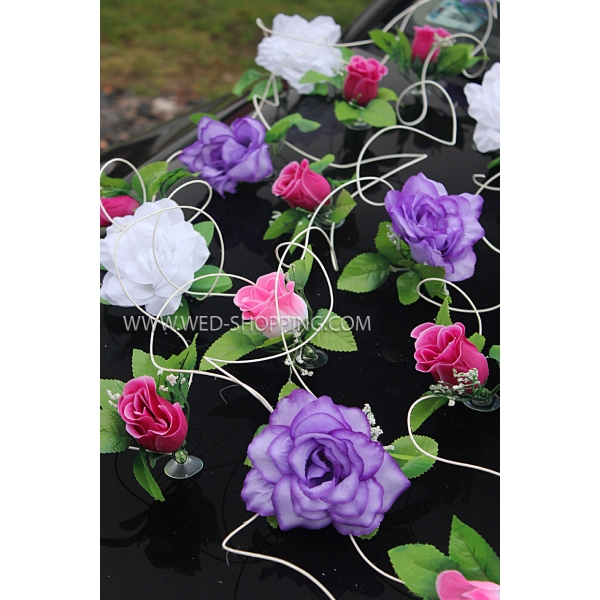 Decoration voiture mariage roses