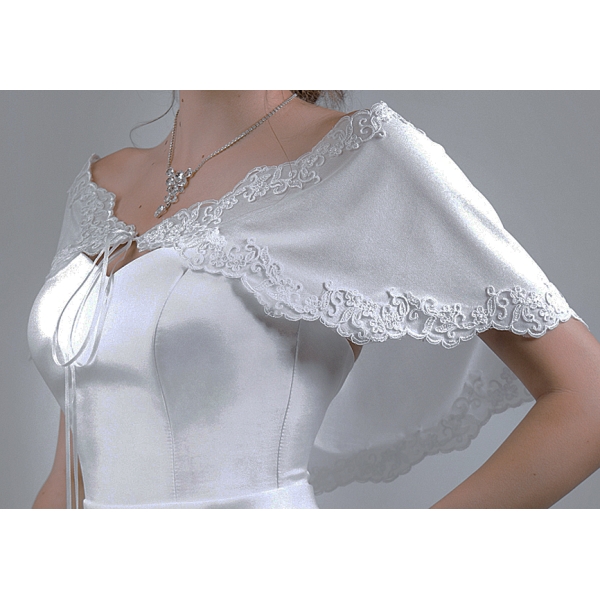 Tulle cape avec dentelle