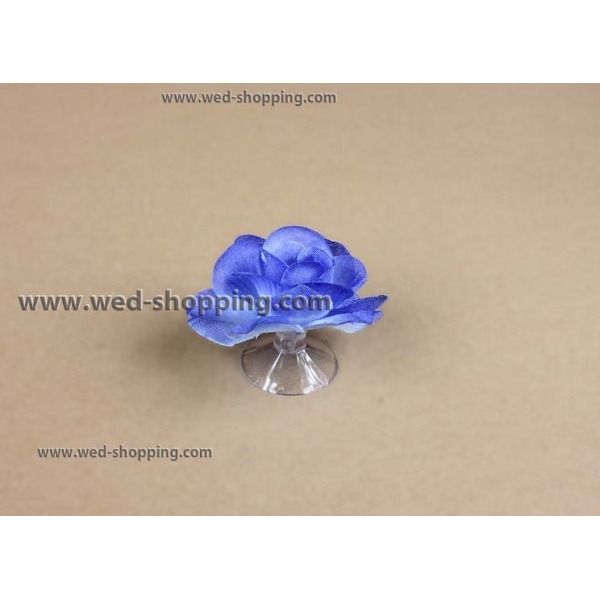Roses bleues avec des ventouses déco de voiture balai