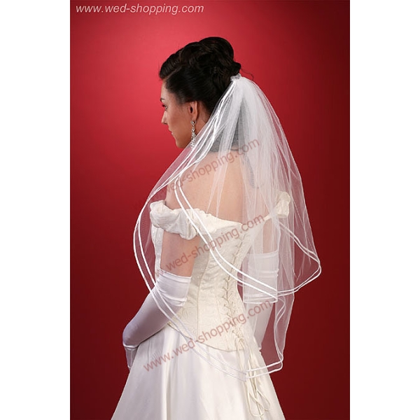 Voile avec bordure de deux rubans