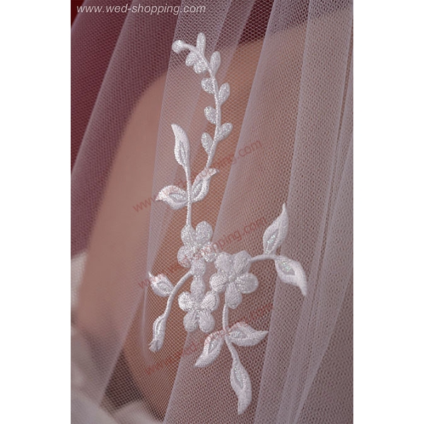 Voile avec motifs décoratifs