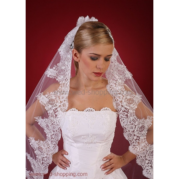 Voile de mariée - long avec dentelle