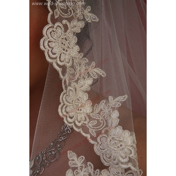 Voile de mariee - or ancien