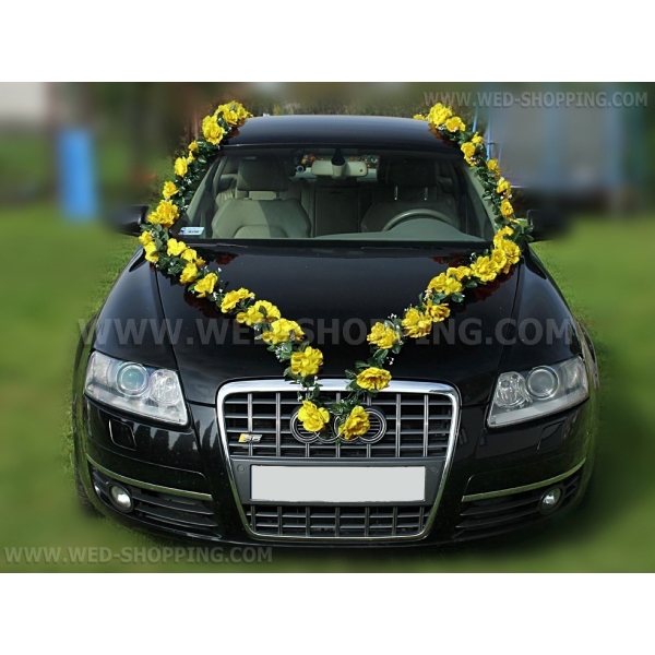 Decoration voiture Mariage guirlande de roses jaunes