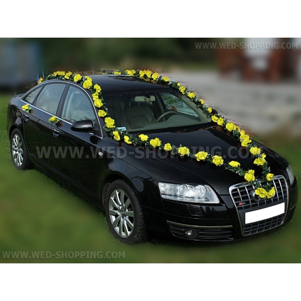 Decoration voiture Mariage guirlande de roses jaunes